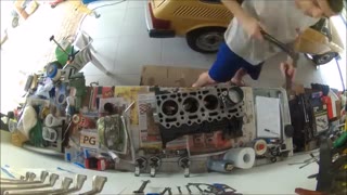 Instalando os pistões no bloco